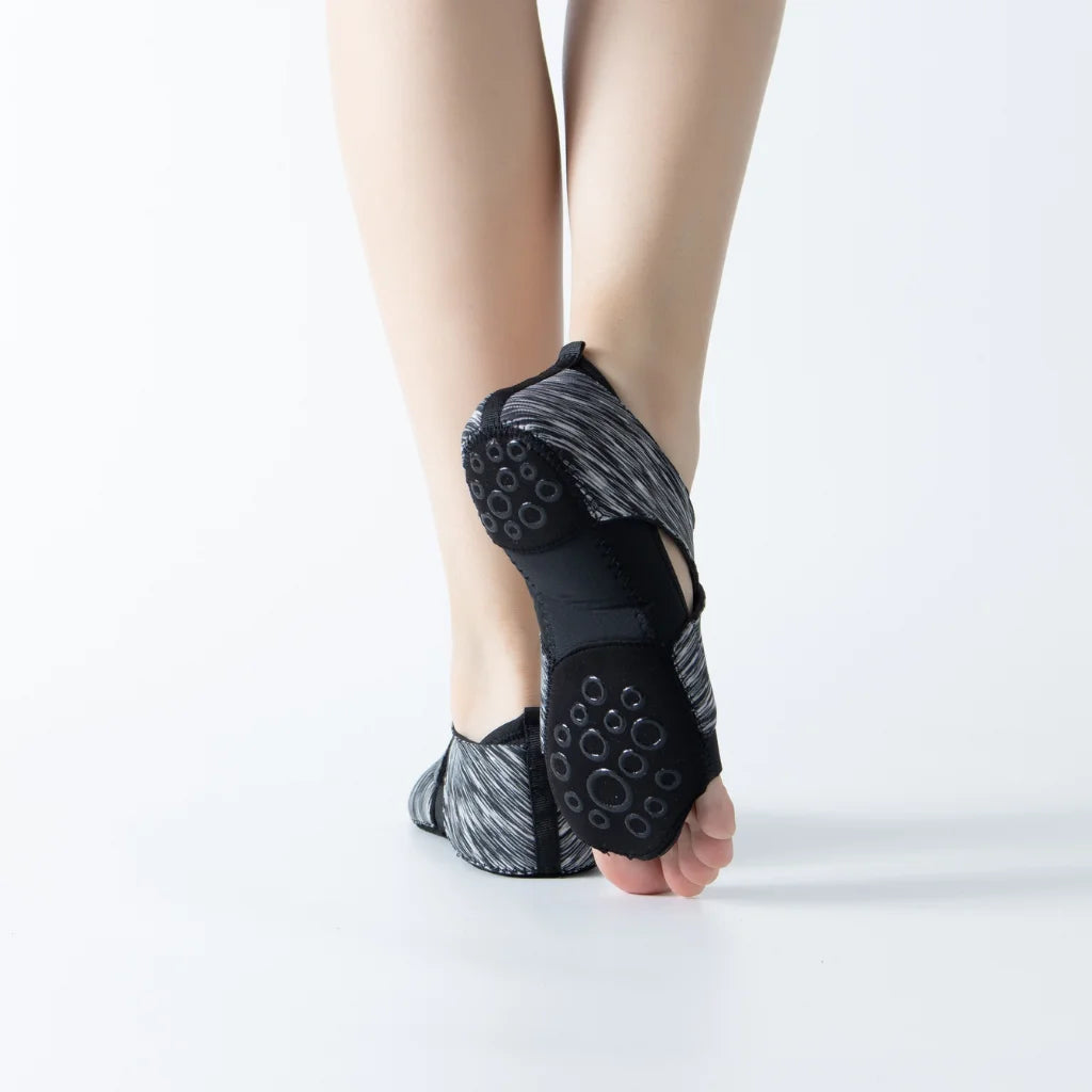Best Yoga Shoes For Women In Vibrant Styles