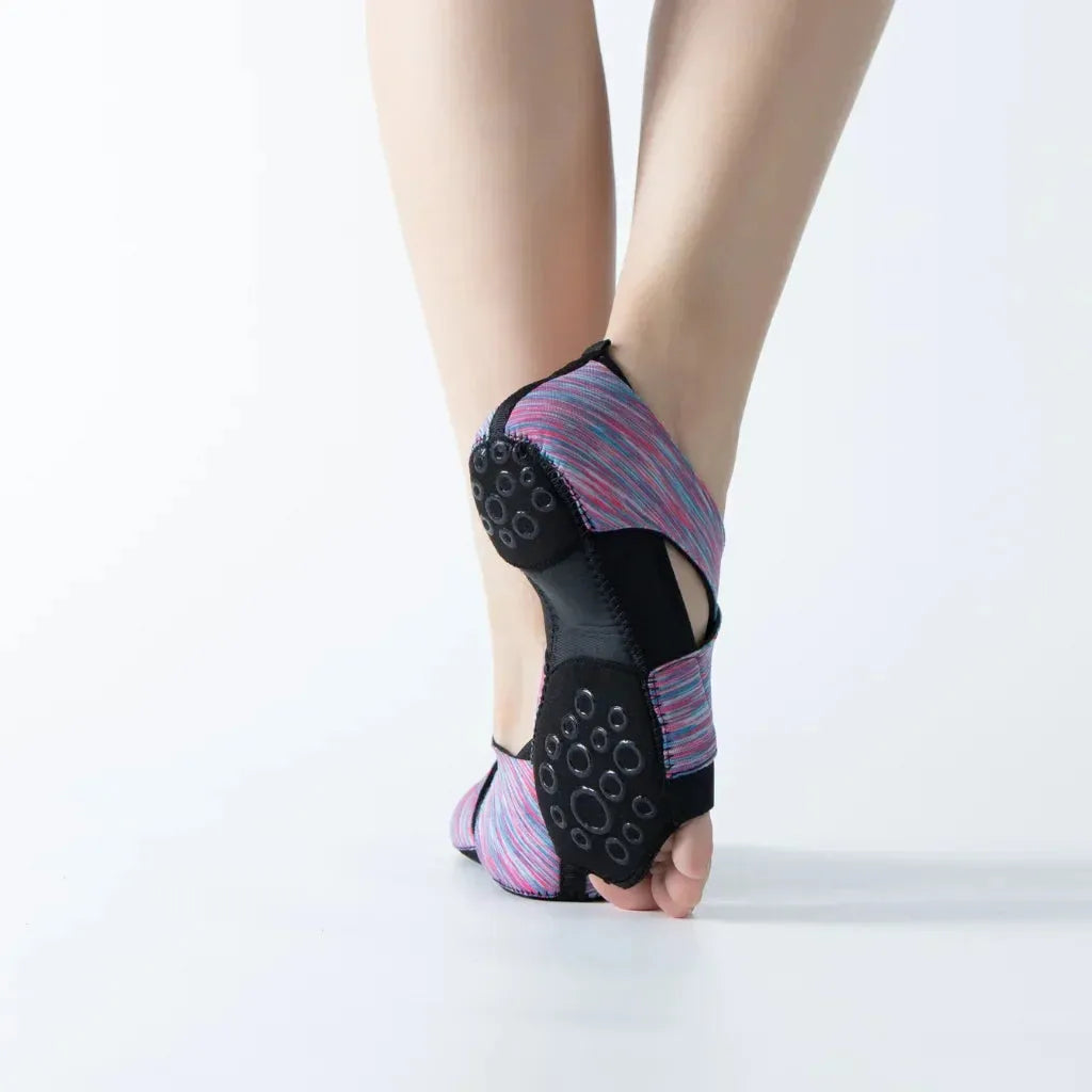 Best Yoga Shoes For Women In Vibrant Styles - Rainbow doodle / S