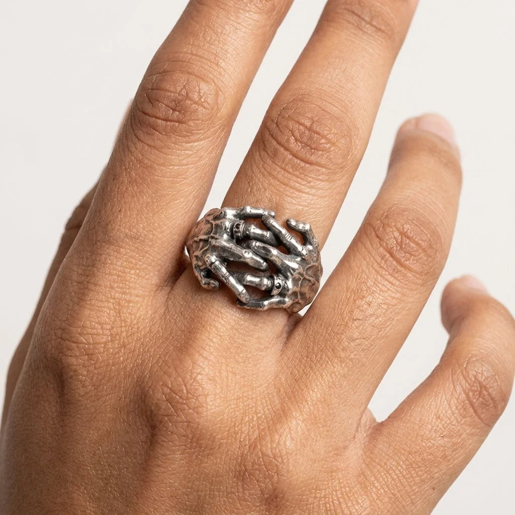 Black Gothic Rings With Geometric Retro Design