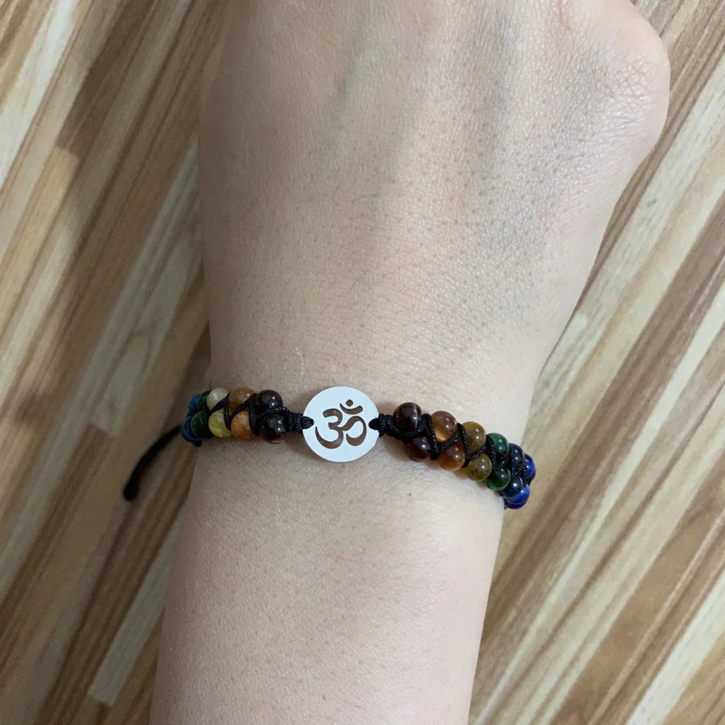Bracelet Chakra Agate Stone With Handwoven Detail - Gold