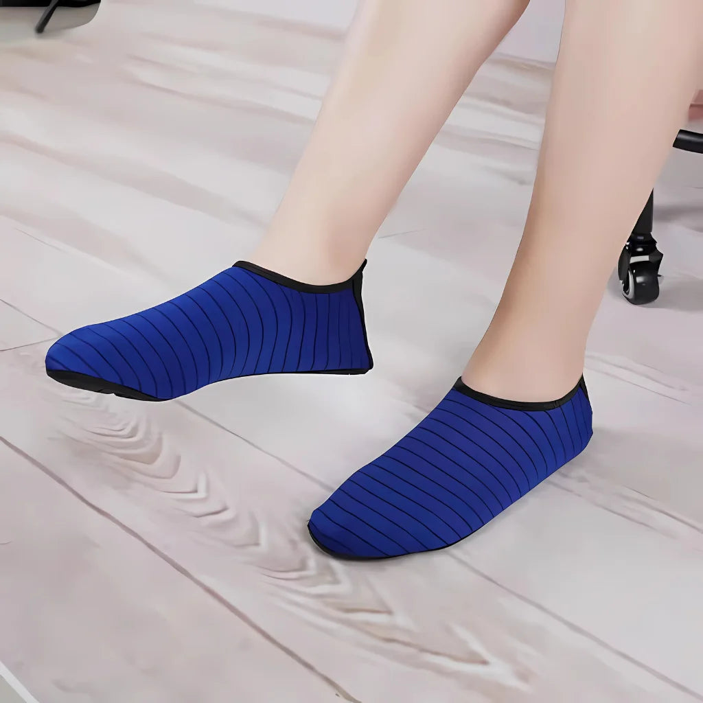 Breathable Slip On Yoga Mat Shoes For Any Flow - Blue / 32-33