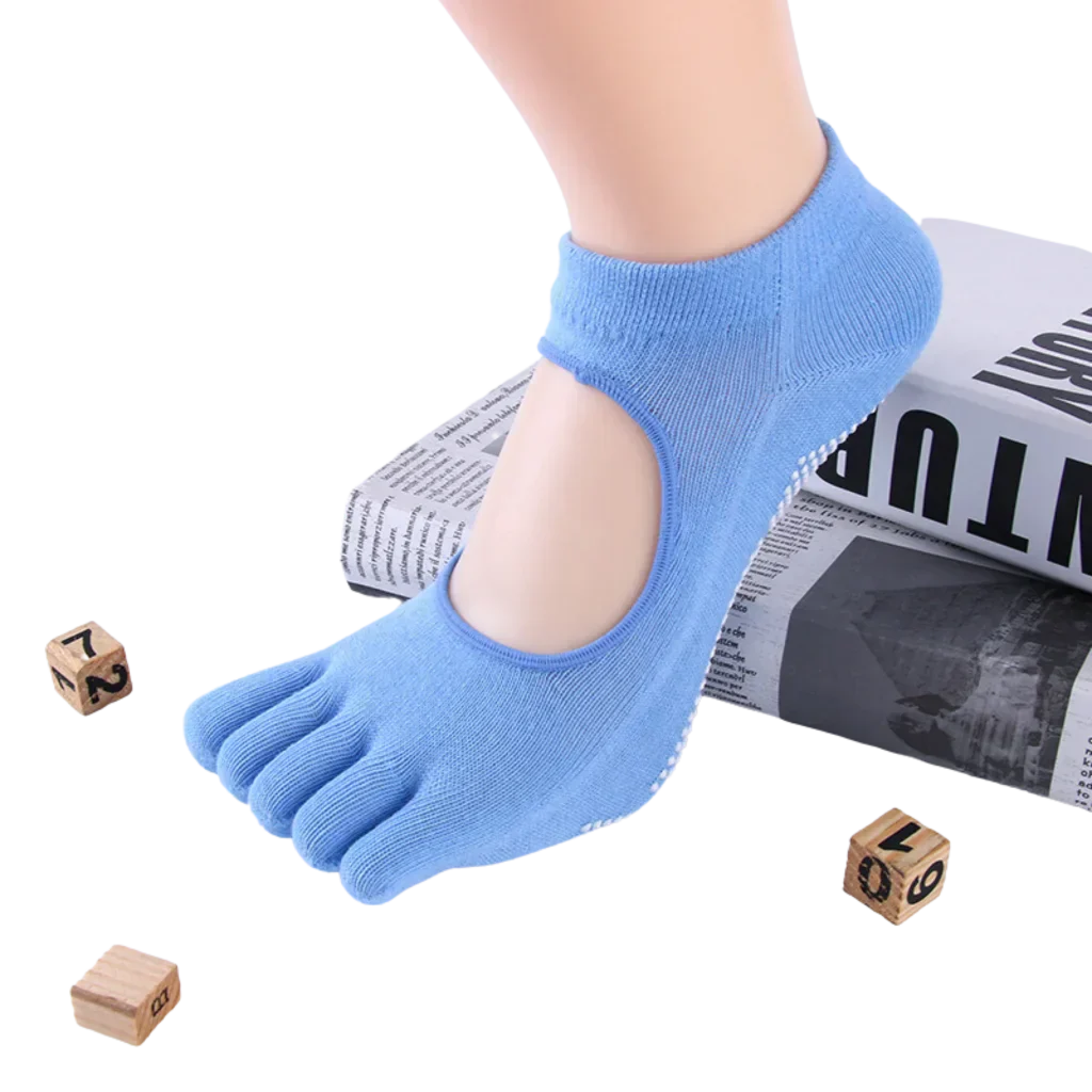Breathable Sticky Socks For Yoga Practice - Blue / one size