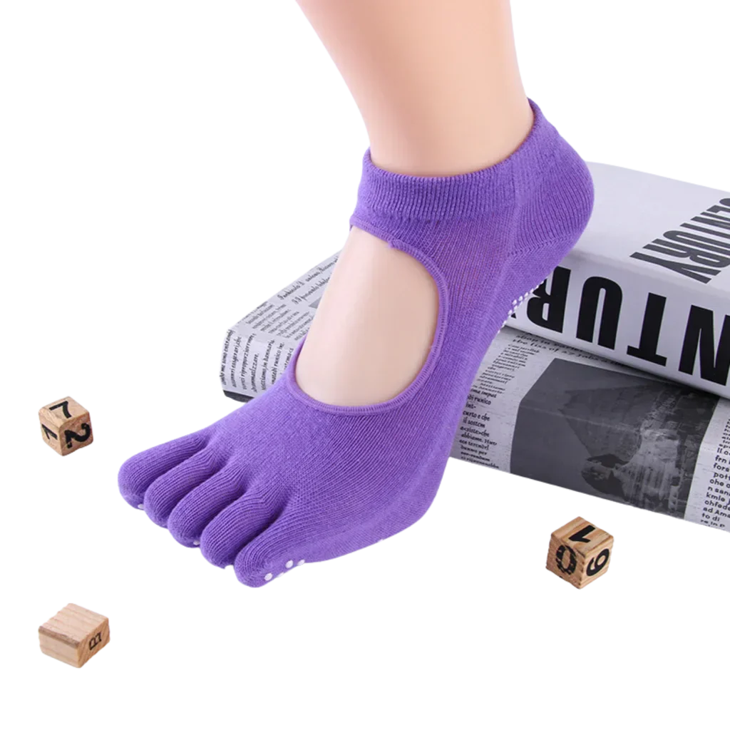 Breathable Sticky Socks For Yoga Practice - Purple / one size