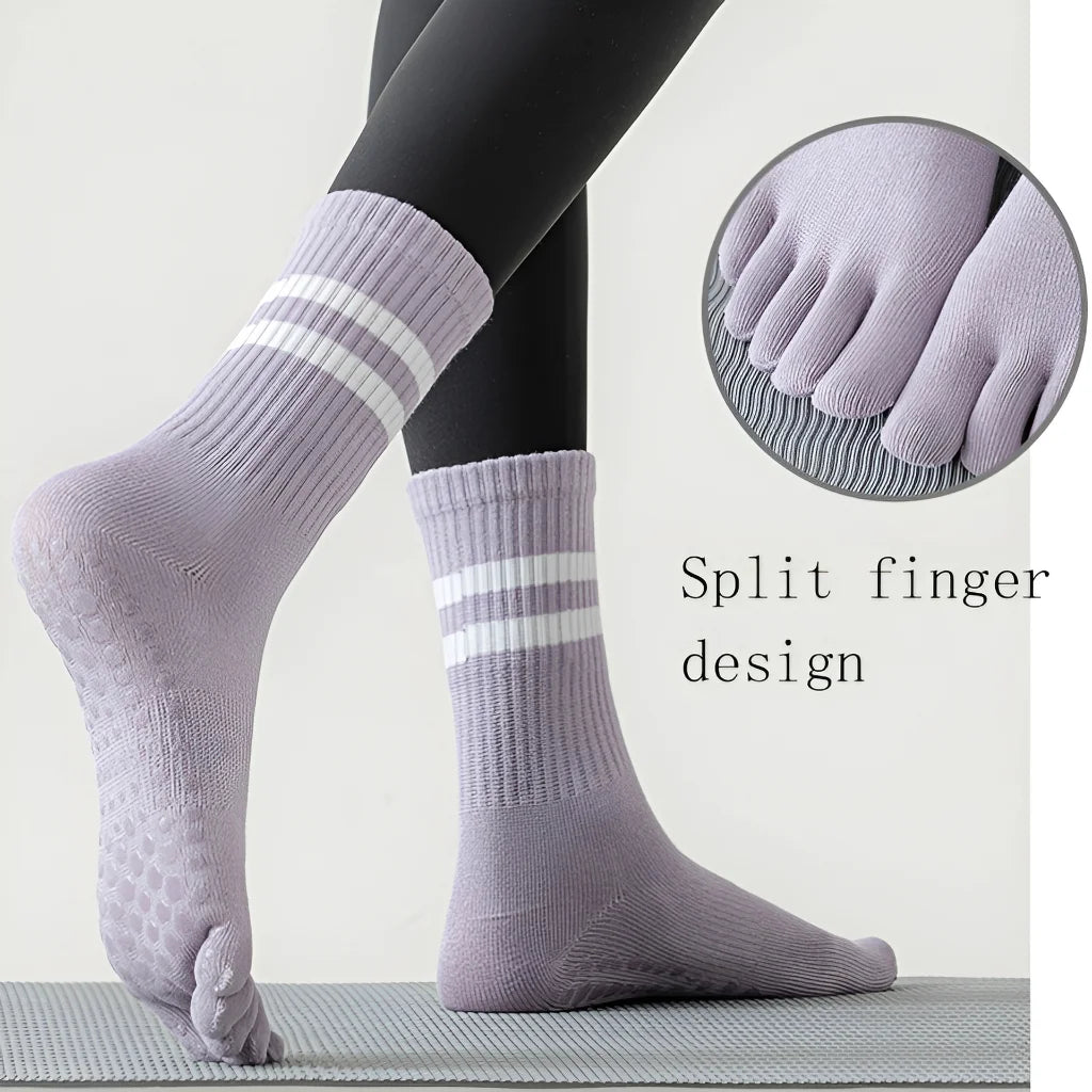 Breathable Yoga Toe Socks With Non-Slip Comfort - 8 Pairs / one size