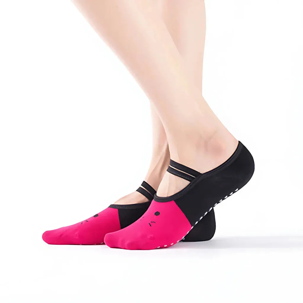 Cartoon Pattern Pilates Socks Grip For Yoga & Dance - Dark Pink black / one size