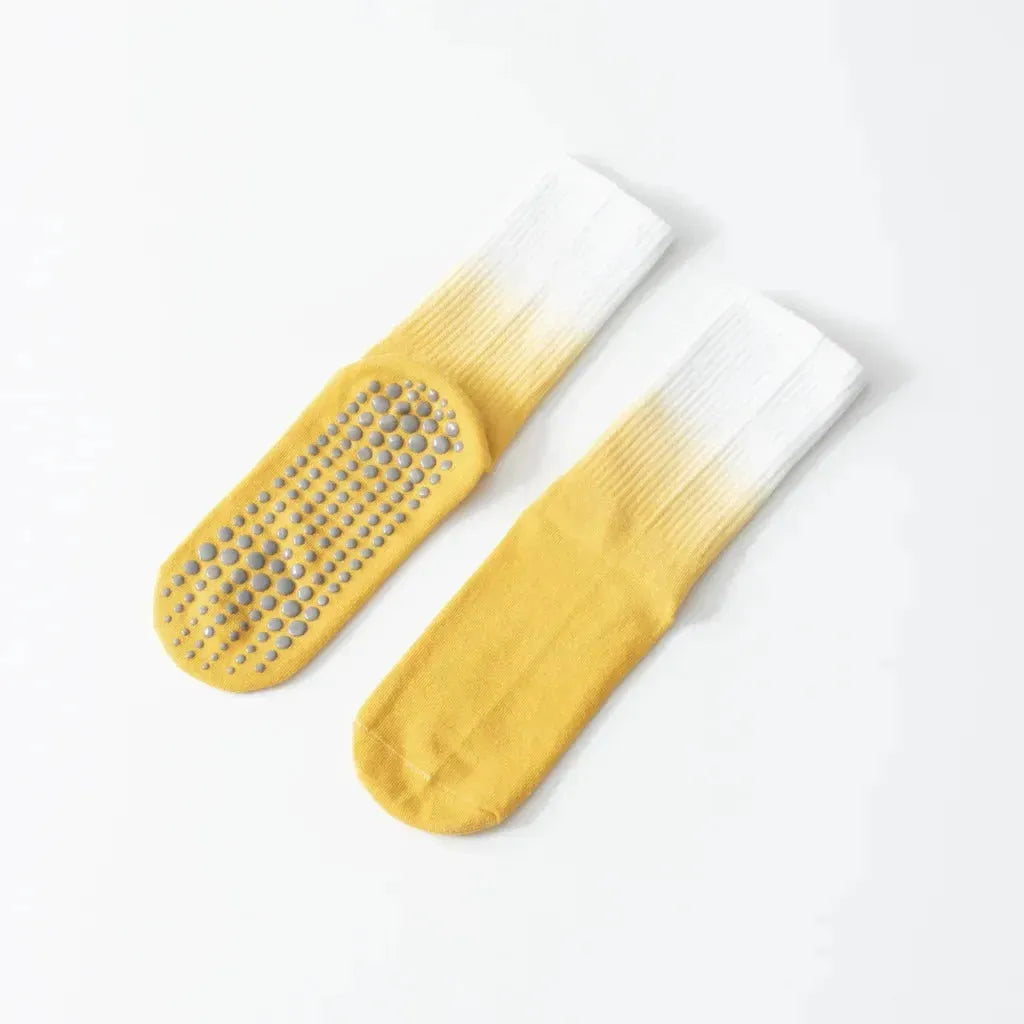 Gradient Dyed Yoga Grip Socks For Stability And Style - Yellow / one size