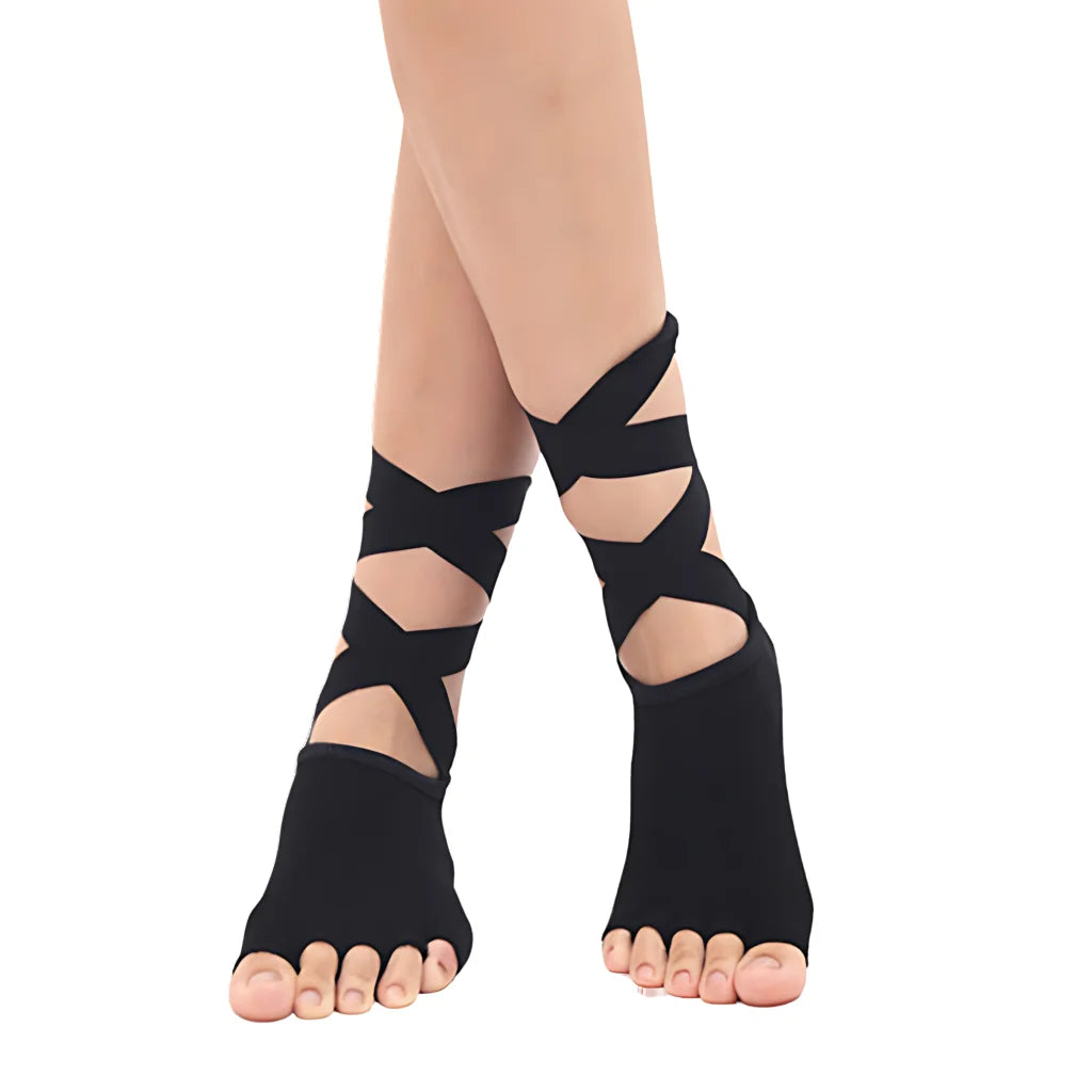 Instep Strap Socks Yoga Grip Essentials - Black / one size