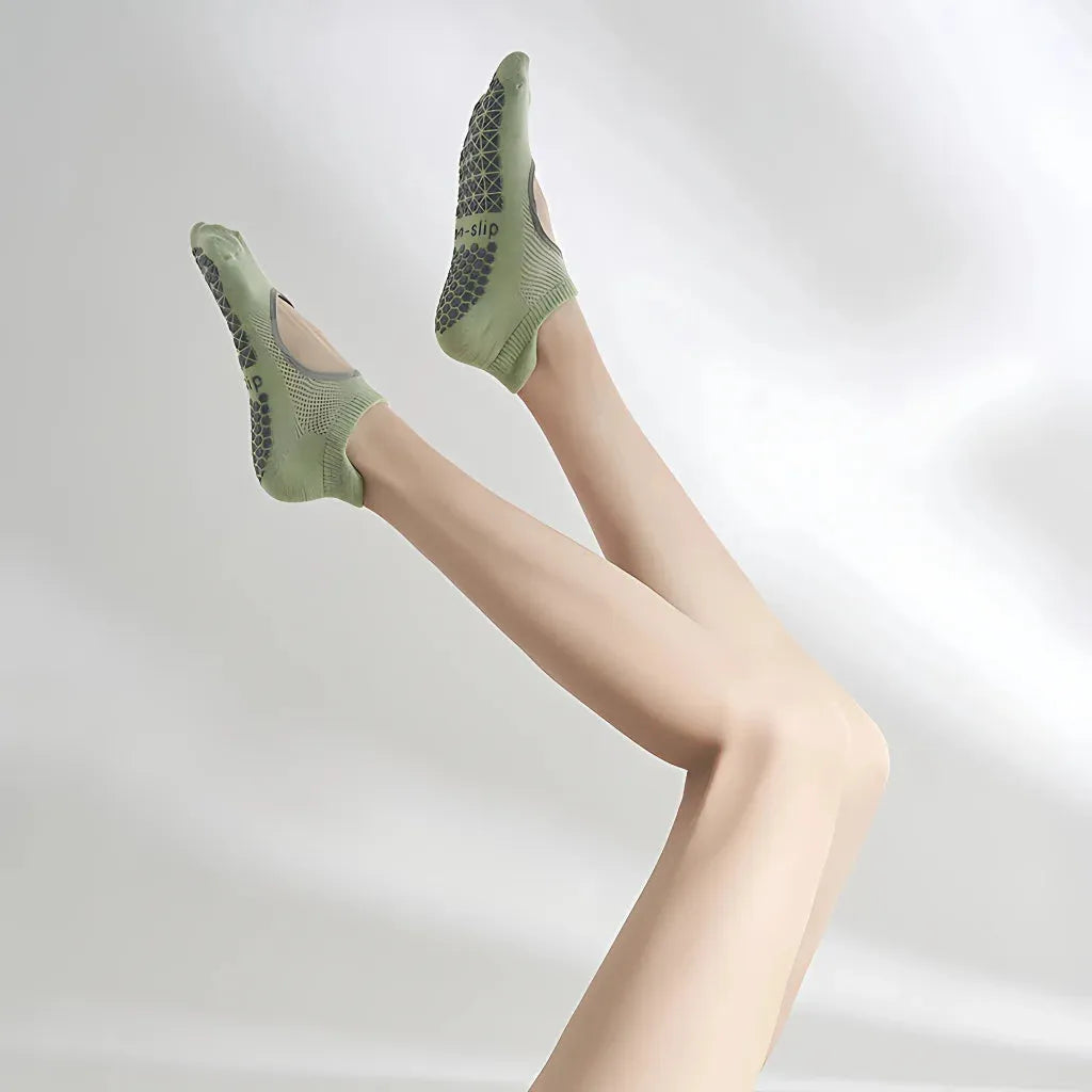 Non Slip Yoga Socks For Women With Cotton Comfort - Green / one size