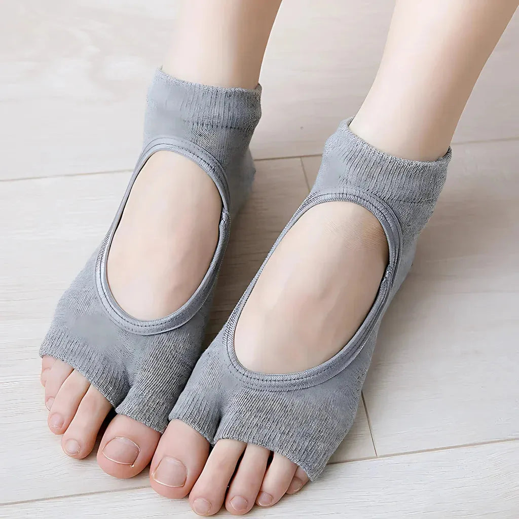 Open Toe Cute Yoga Socks With Anti Slip Grip - Grey / one size