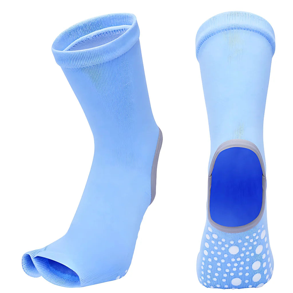 Split Toe Socks For Yoga With Non Slip Grip - Blue / one size