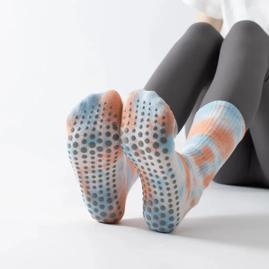 Woman Yoga Socks With Tie Dye And Non Slip Grip - Blue Orange / one size