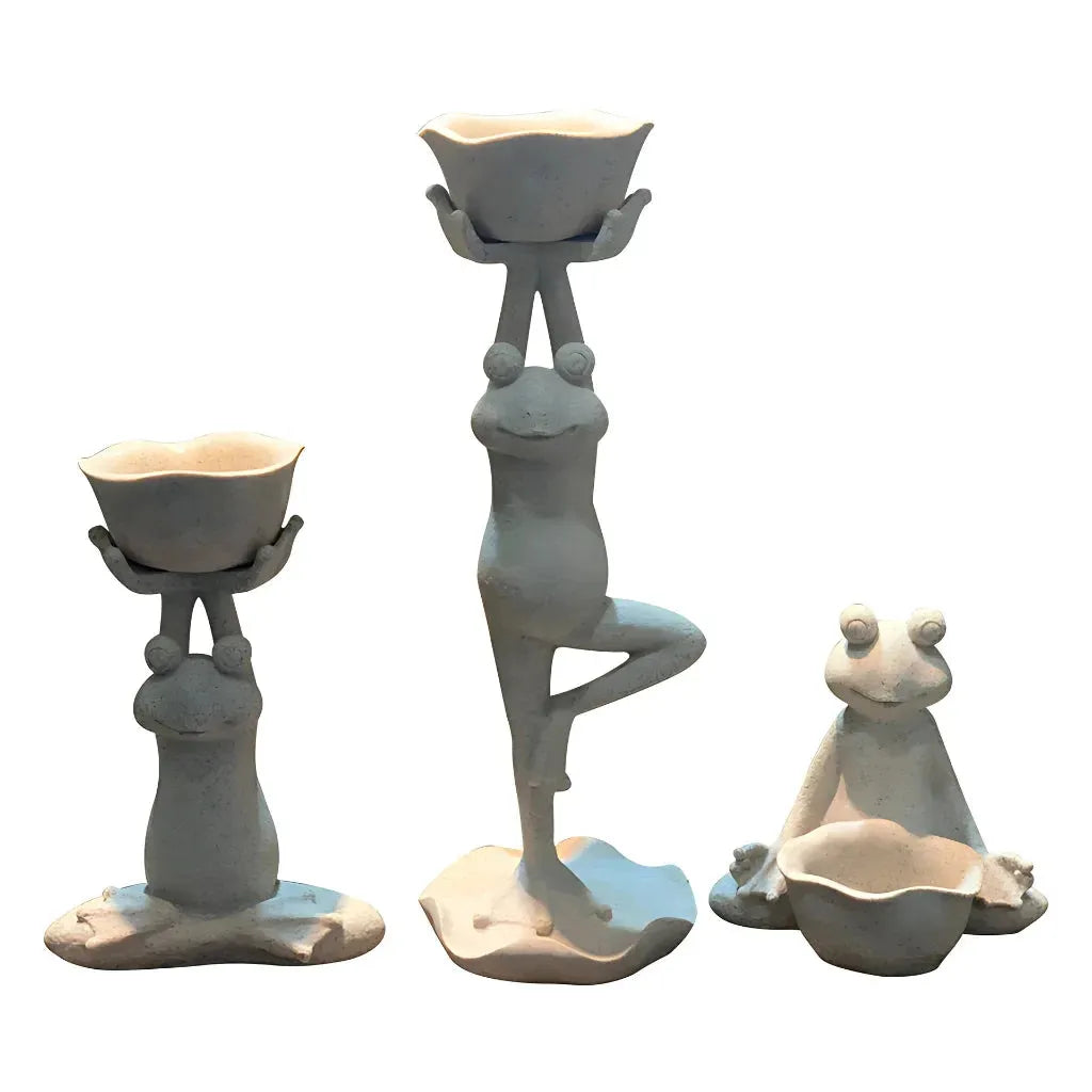 Yoga Frog Garden Statue With Mini Planter Pot