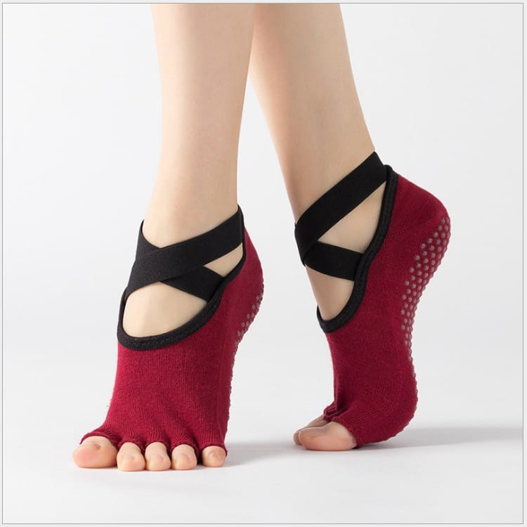 FIVE FINGER BREATHABLE ANTI SLIP YOGA SOCKS FOR WOMEN