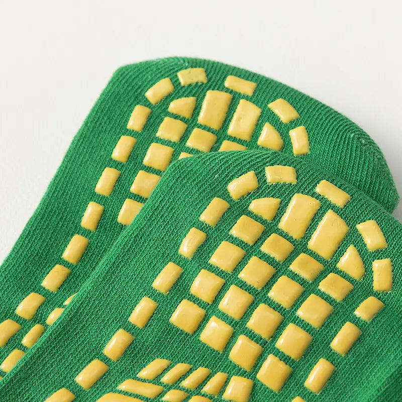 PLAYGROUND NON SLIP YOGA SOCKS FOR SPORTS AND FITNESS