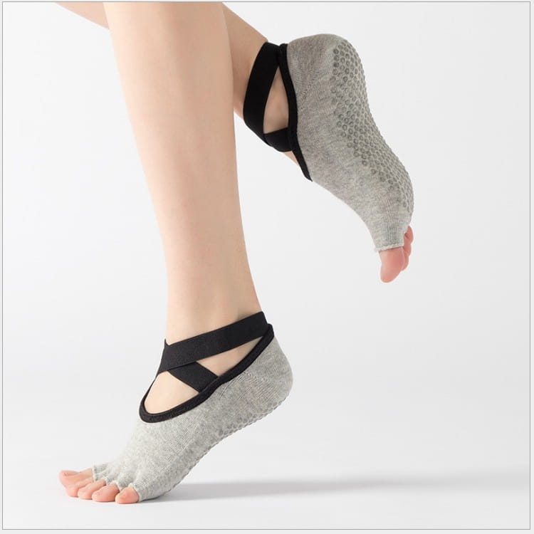 FIVE FINGER BREATHABLE ANTI SLIP YOGA SOCKS FOR WOMEN
