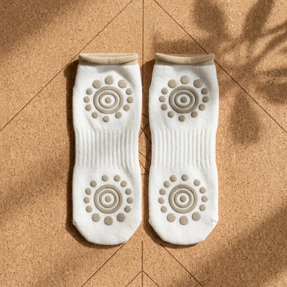 Breathable Barre Sticky Socks For Studio Control
