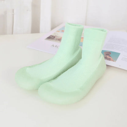Breathable Hot Yoga Shoes With Non Slip Grip - Glowing light green / 34