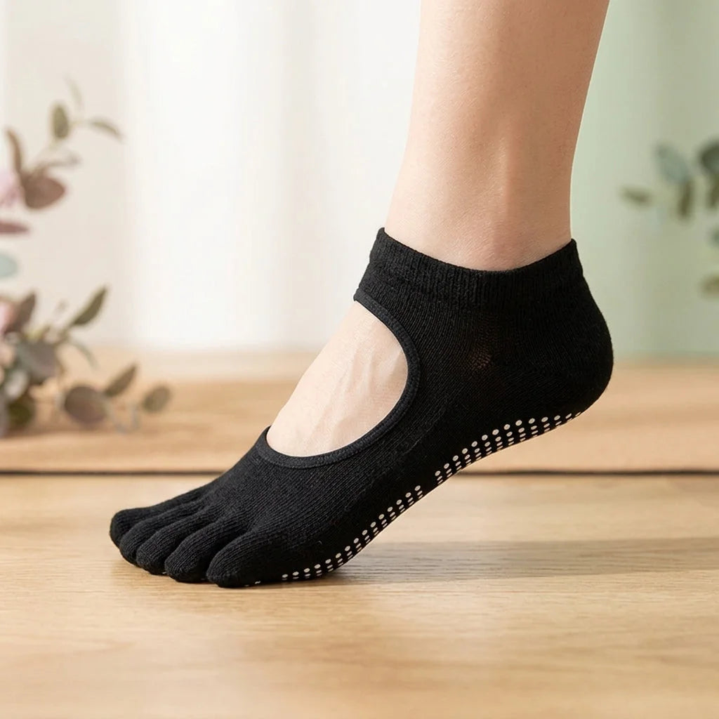 Breathable Sticky Socks For Yoga Practice