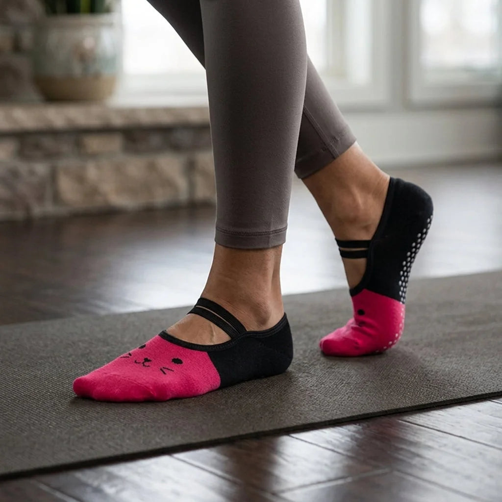 Cartoon Pattern Pilates Socks Grip For Yoga & Dance