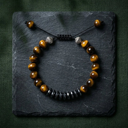 Crown Accent Beaded Bracelts In Agate Stone