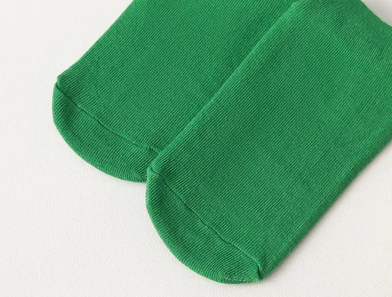 PLAYGROUND NON SLIP YOGA SOCKS FOR SPORTS AND FITNESS