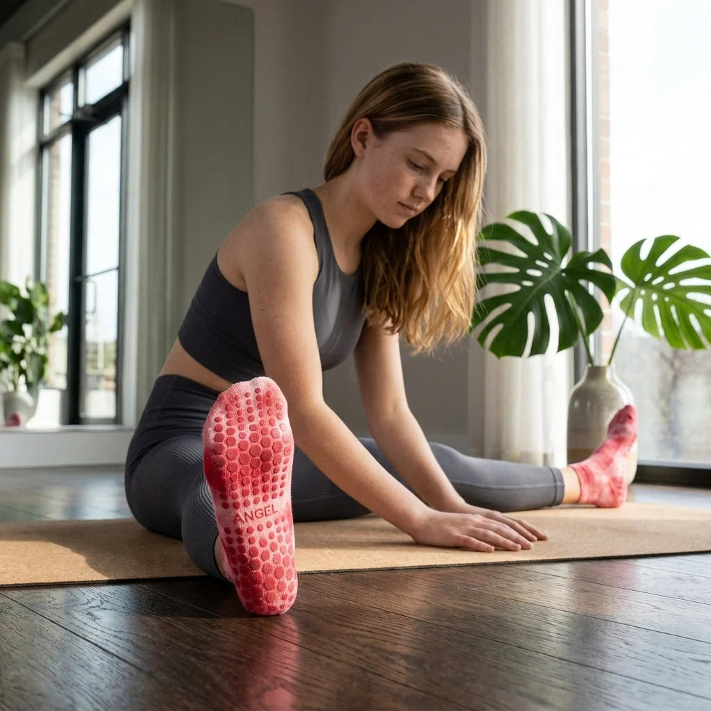 Kids Yoga Socks With Grips In Tie Dye And Gradient Colors