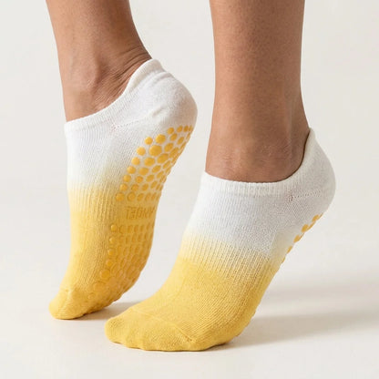 Kids Yoga Socks With Grips In Tie Dye And Gradient Colors