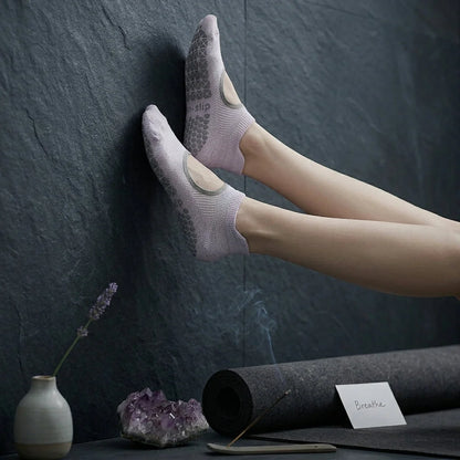 Non Slip Yoga Socks For Women With Cotton Comfort