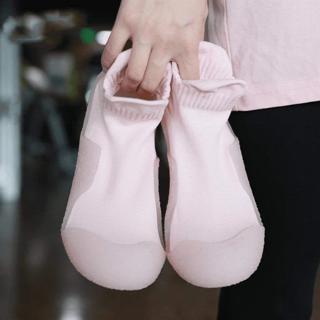 Shoes With Yoga Mat Soles For All Day Comfort