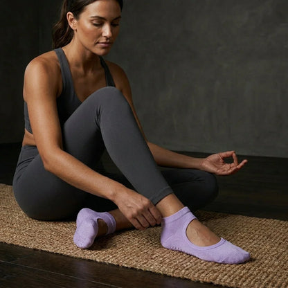 Sticky Socks Barre With Non Slip Grip And Soft Cotton