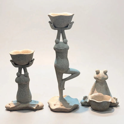 Yoga Frog Garden Statue With Mini Planter Pot